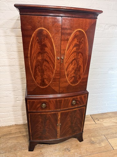 Mahogany drinks cabinet - cabinet, /